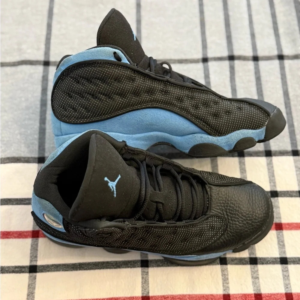 Jordan 13s in Black and Light Blue‎